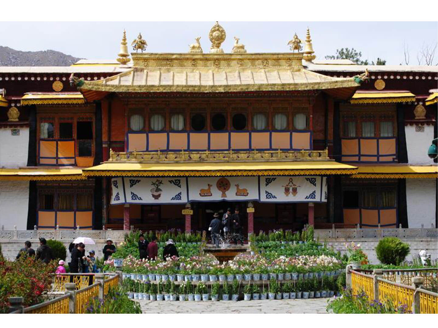 Norbulingka new summer palace 